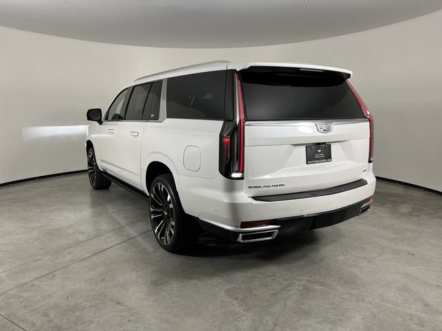 Certified 2024 Cadillac Escalade ESV Premium Luxury Platinum w/ Heavy-Duty Trailer Package AWD/4WD image 6