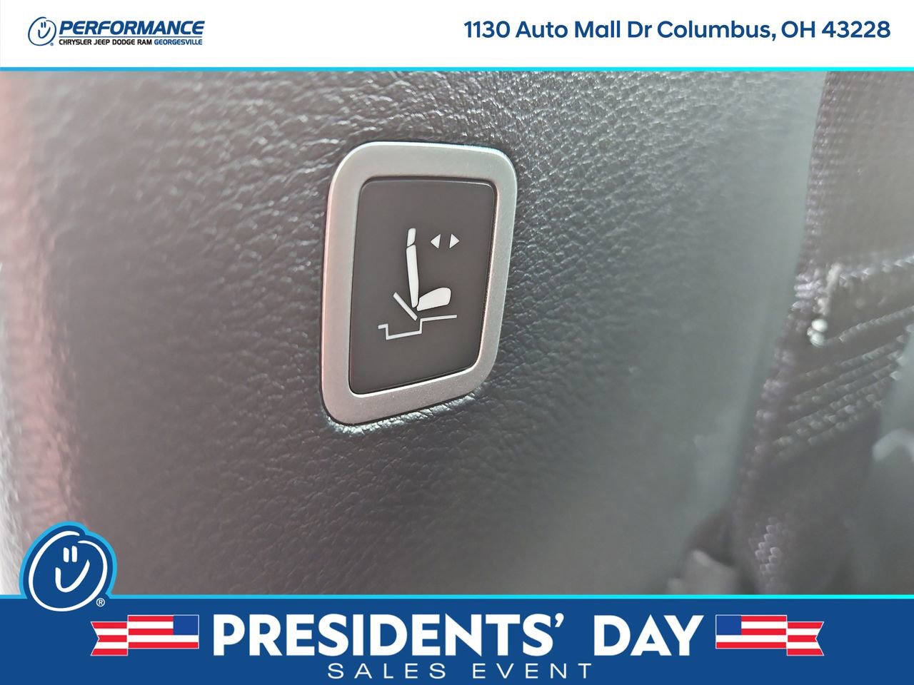 New 2026 Chrysler Pacifica Select image 19