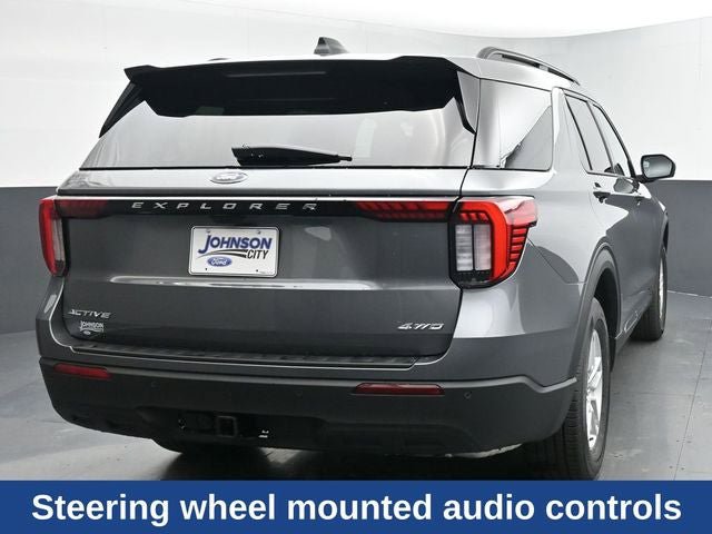 Used 2025 Ford Explorer Active image 11