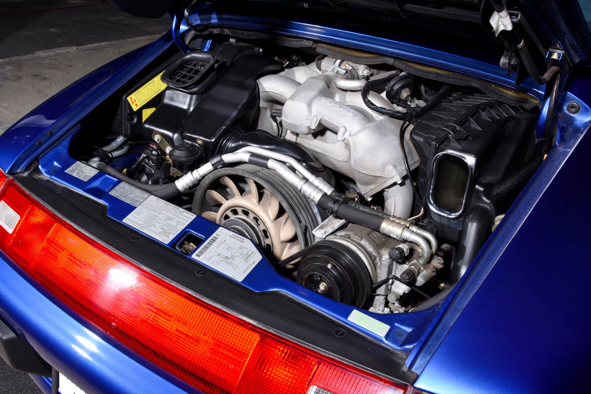 Used 1998 Porsche 911 Carrera 4S AWD/4WD image 7