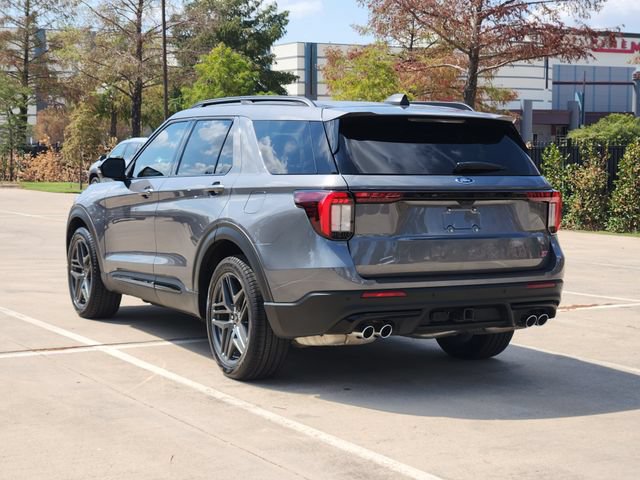 Used 2025 Ford Explorer ST AWD/4WD image 7