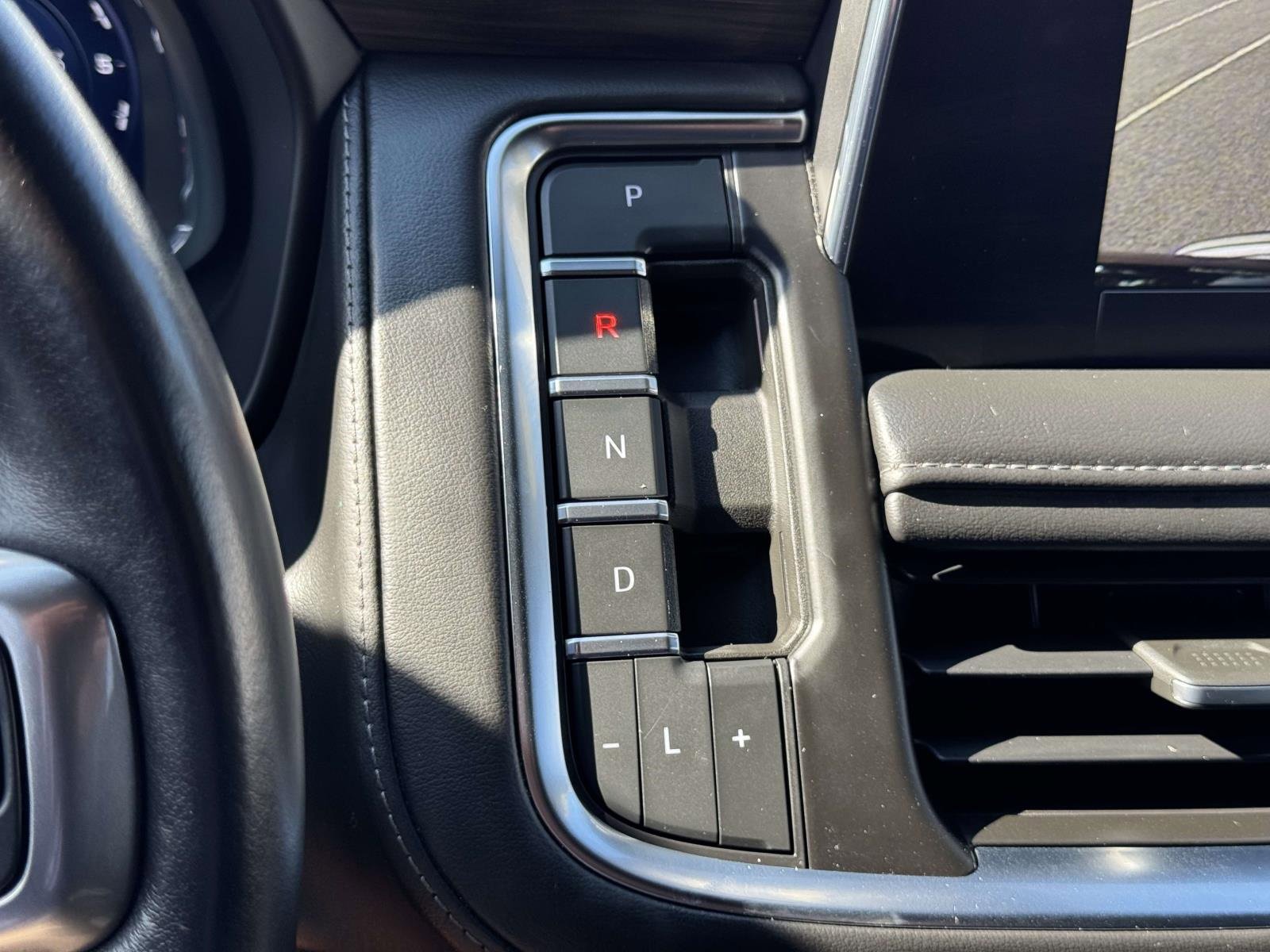 Certified 2022 Chevrolet Tahoe Z71 image 11