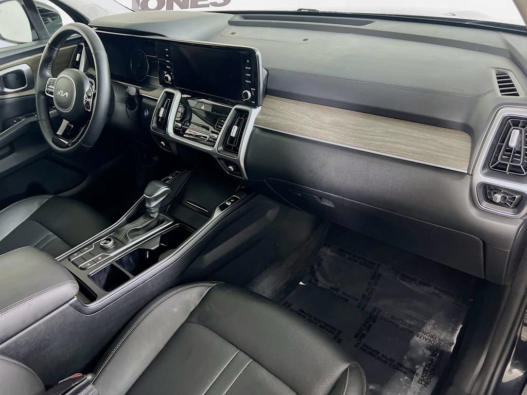Used 2022 Kia Sorento S w/ Panoramic Sunroof Package AWD/4WD image 33