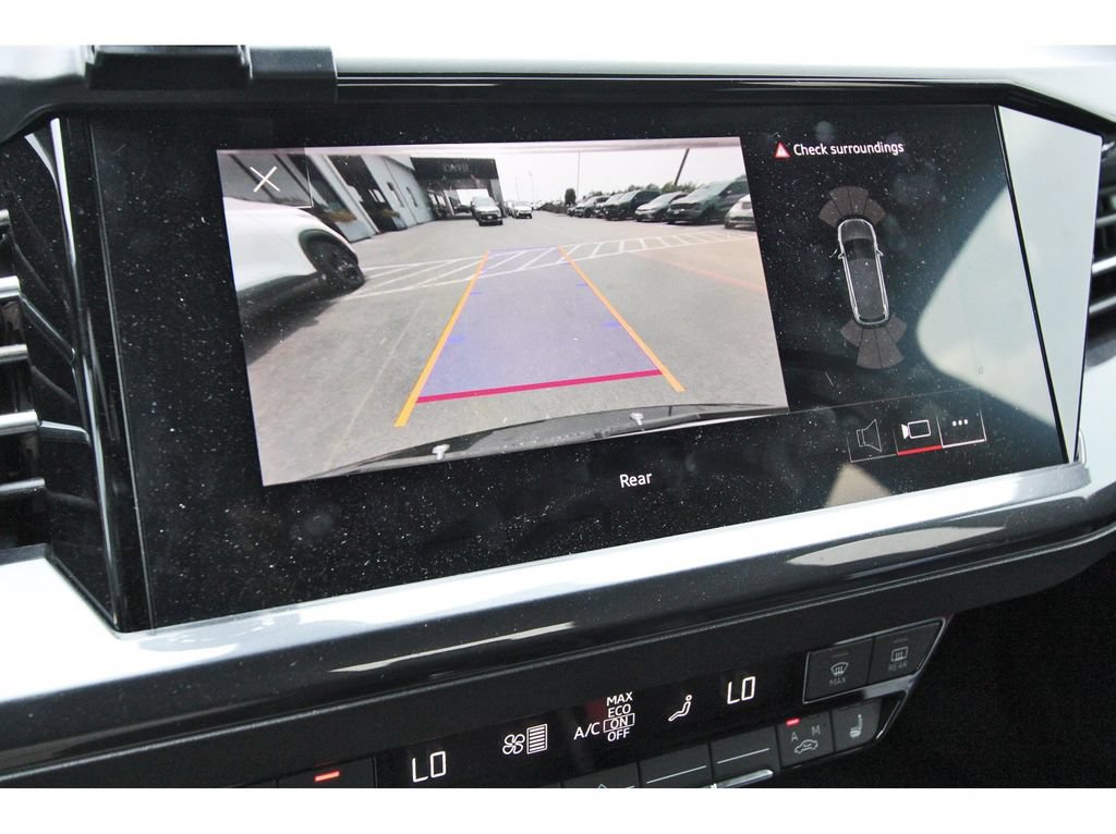 Used 2022 Audi Q4 e-tron Premium Plus AWD/4WD image 28