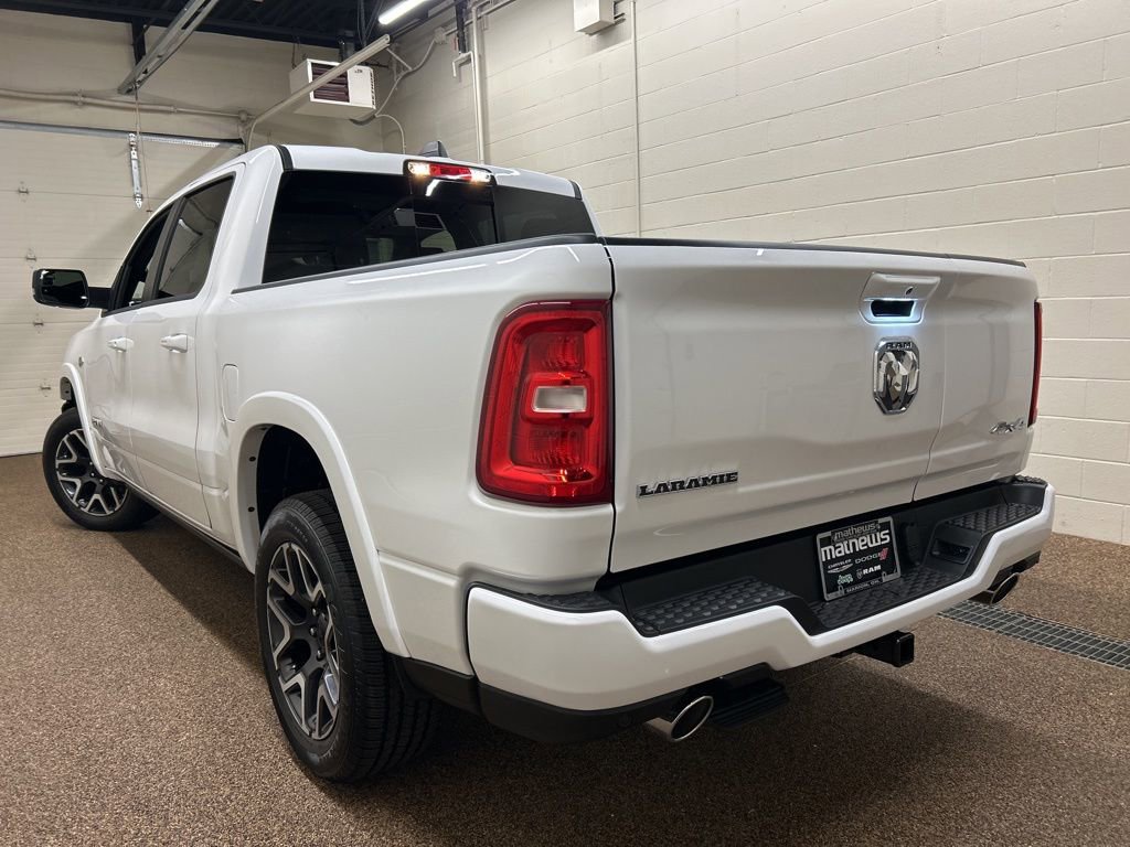 New 2026 RAM 1500 Laramie w/ Laramie Preferred Package AWD/4WD image 4