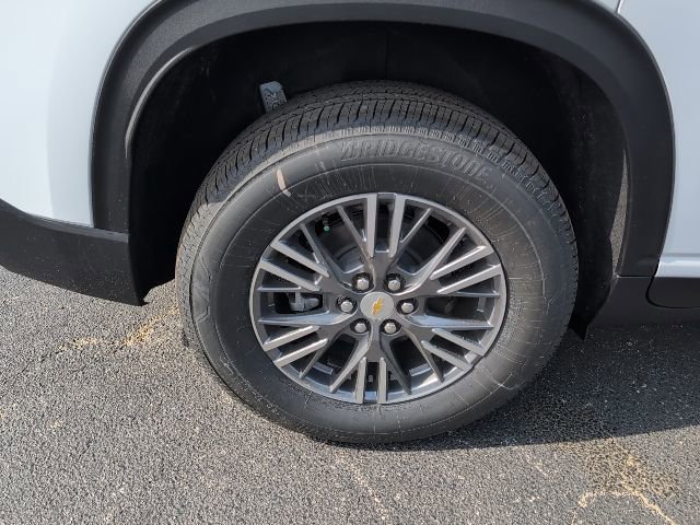 New 2026 Chevrolet Traverse LT w/ Driver Confidence Package image 3