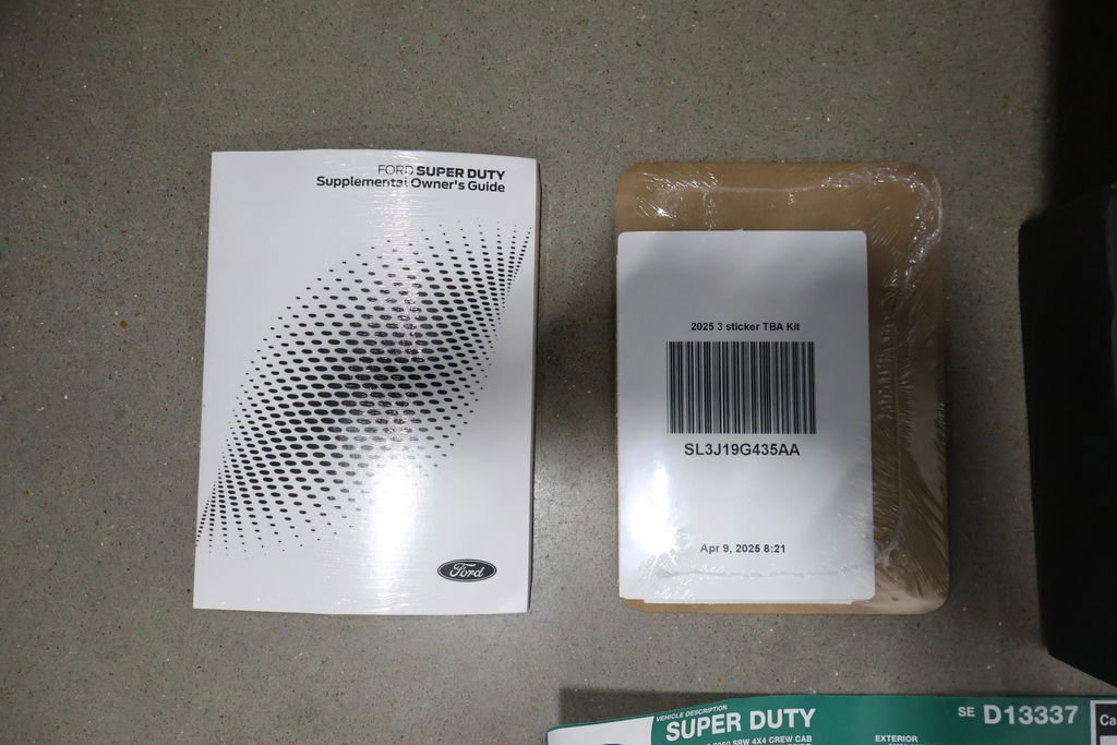 Used 2025 Ford F250 Platinum w/ Platinum Plus Package image 58