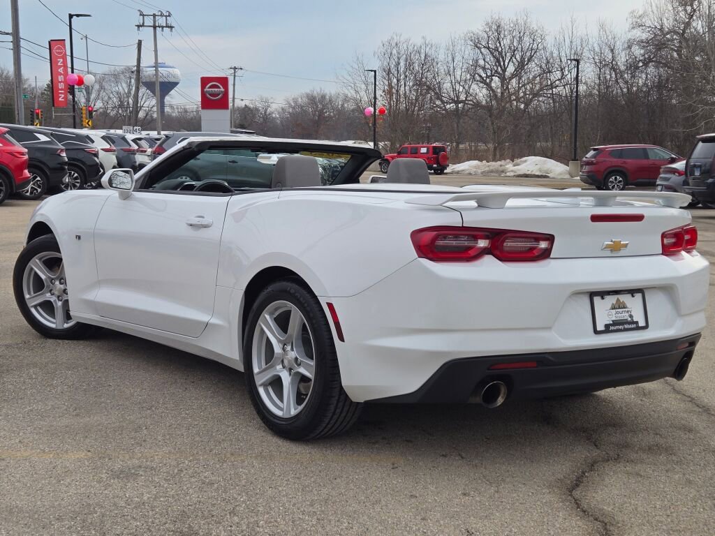 Used 2023 Chevrolet Camaro LT image 10