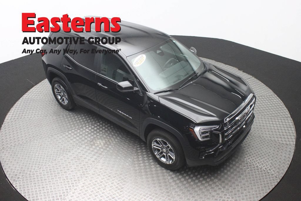 Used 2026 GMC Terrain Elevation FWD image 3