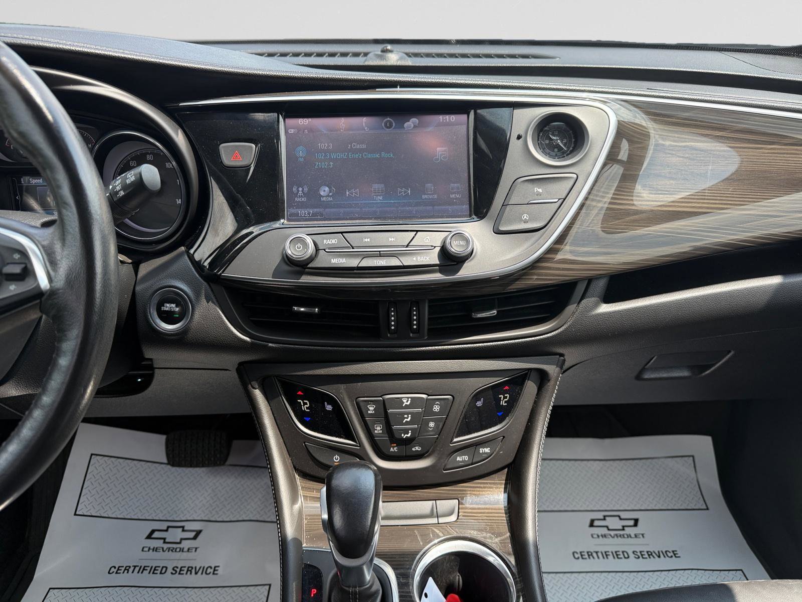 Used 2019 Buick Envision Essence image 11
