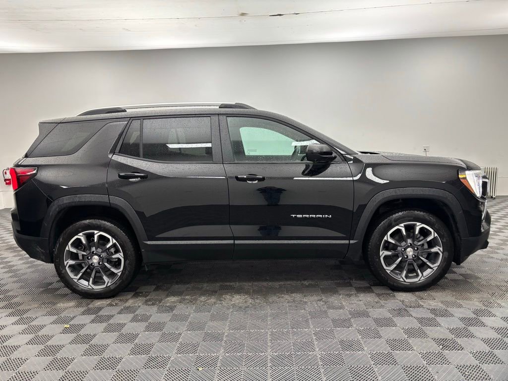New 2026 GMC Terrain Elevation w/ Elevation Premium Package image 7