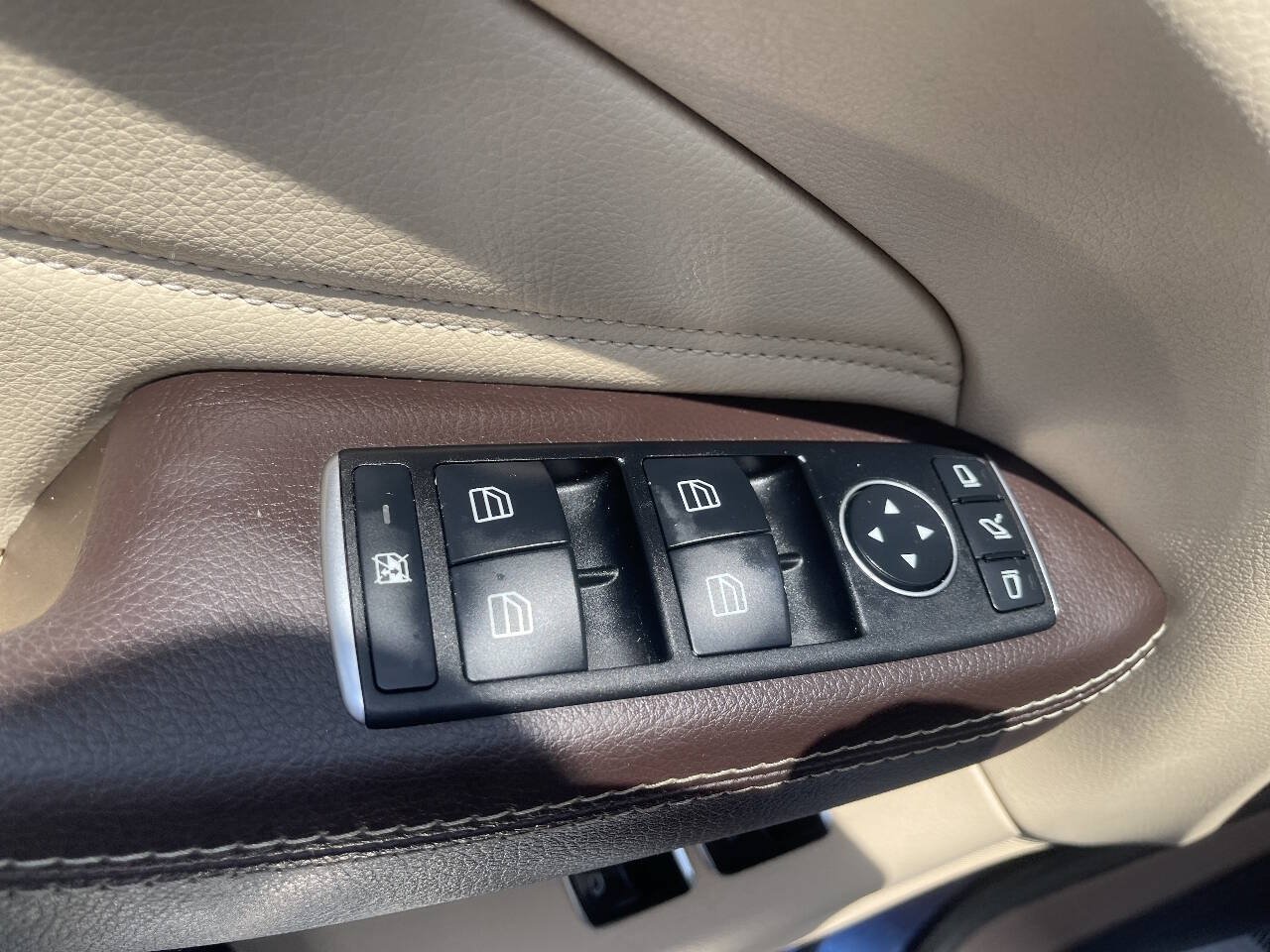 Used 2017 Mercedes-Benz GLS 450 4MATIC image 13