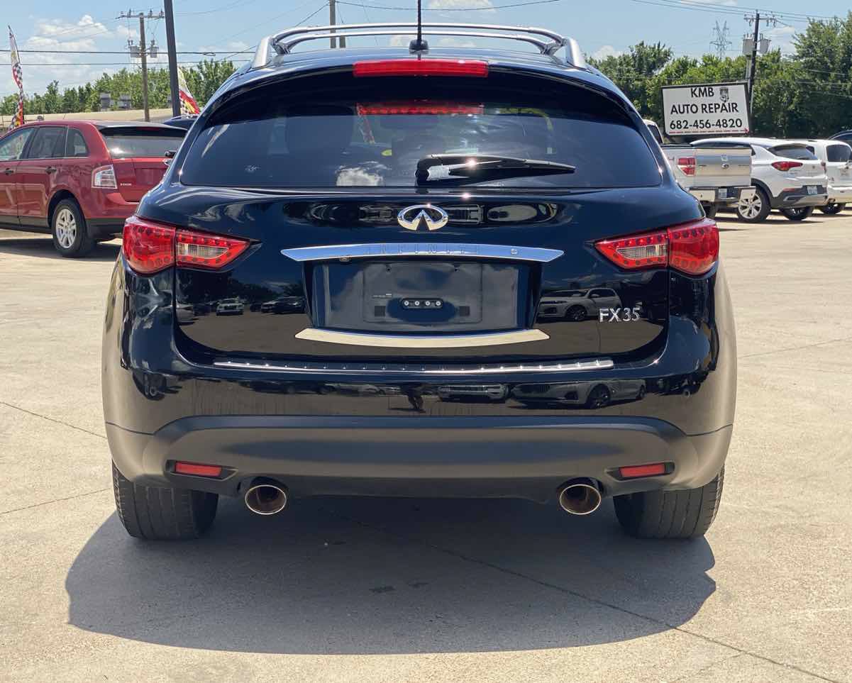 Used 2011 INFINITI FX35 2WD w/ Premium Pkg image 7