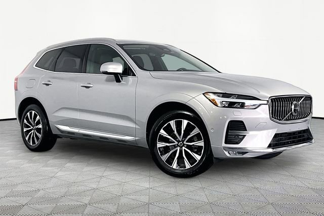 Used 2023 Volvo XC60 B5 Plus AWD/4WD image 1
