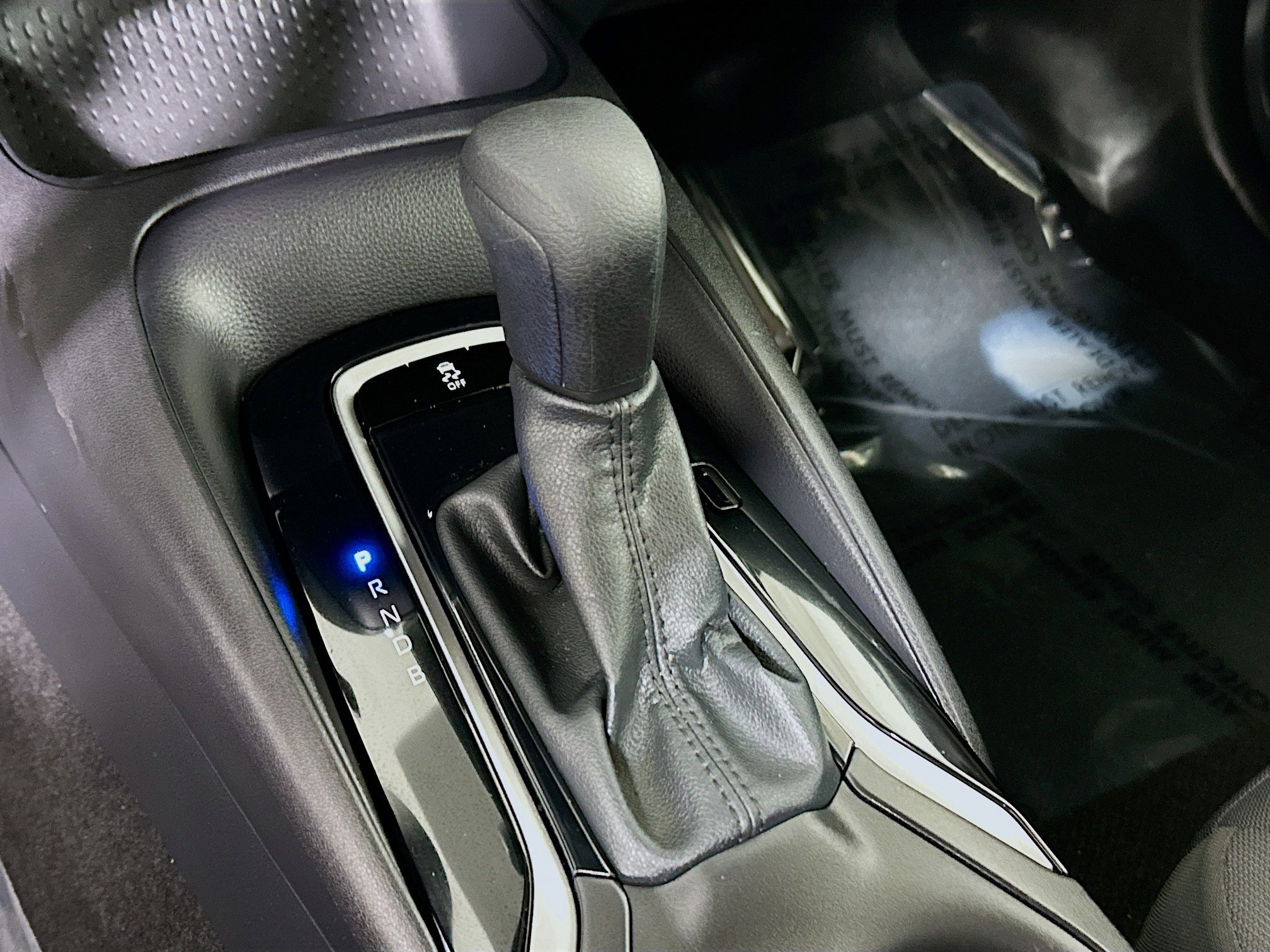 Used 2024 Toyota Corolla LE image 20