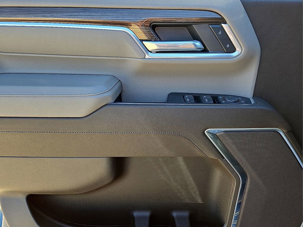 Used 2025 Chevrolet Silverado 2500 LT w/ All Star Edition image 22