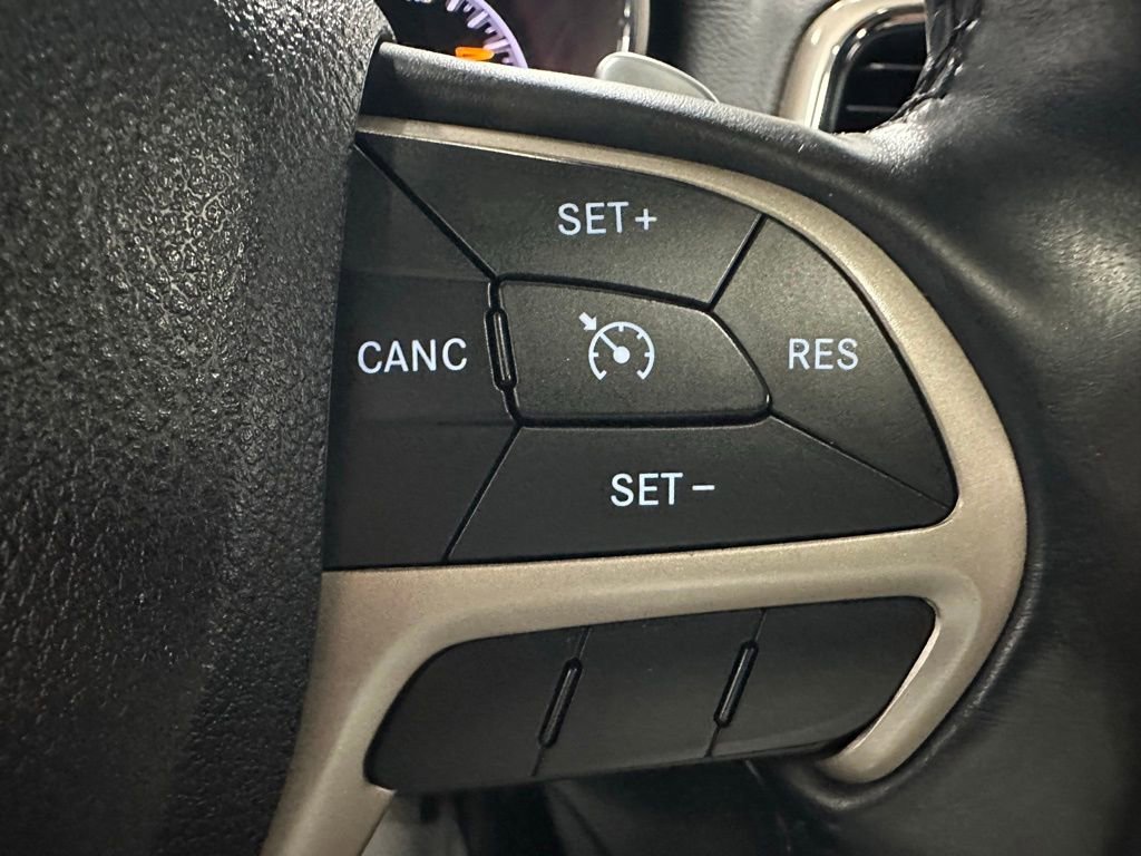 Used 2015 Jeep Grand Cherokee Limited AWD/4WD image 21
