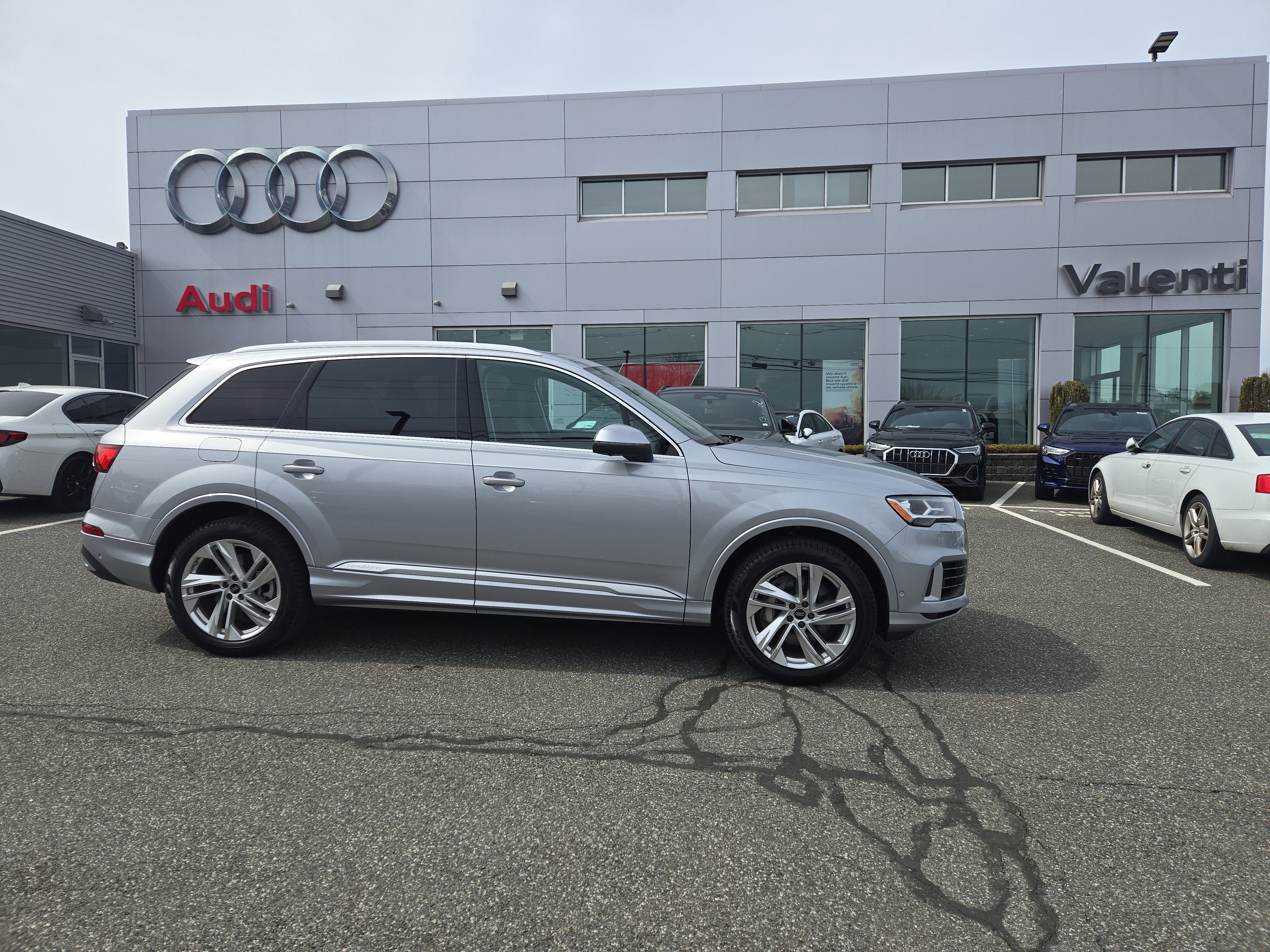 Certified 2022 Audi Q7 3.0T Premium Plus AWD/4WD image 1