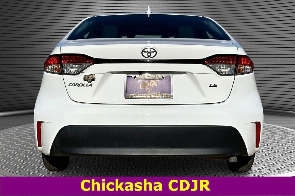Used 2024 Toyota Corolla LE image 5