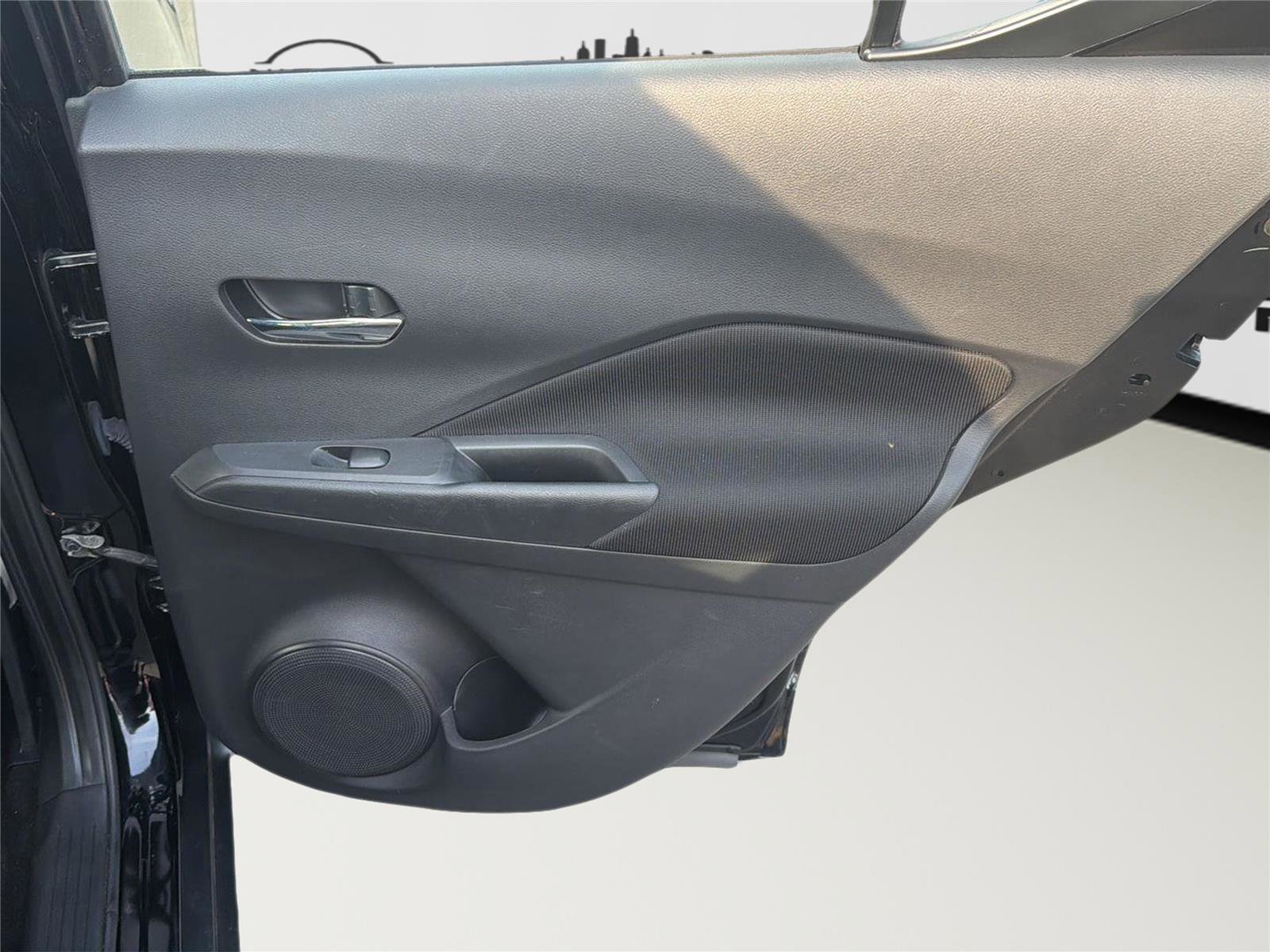 Used 2022 Nissan Kicks SV FWD image 23