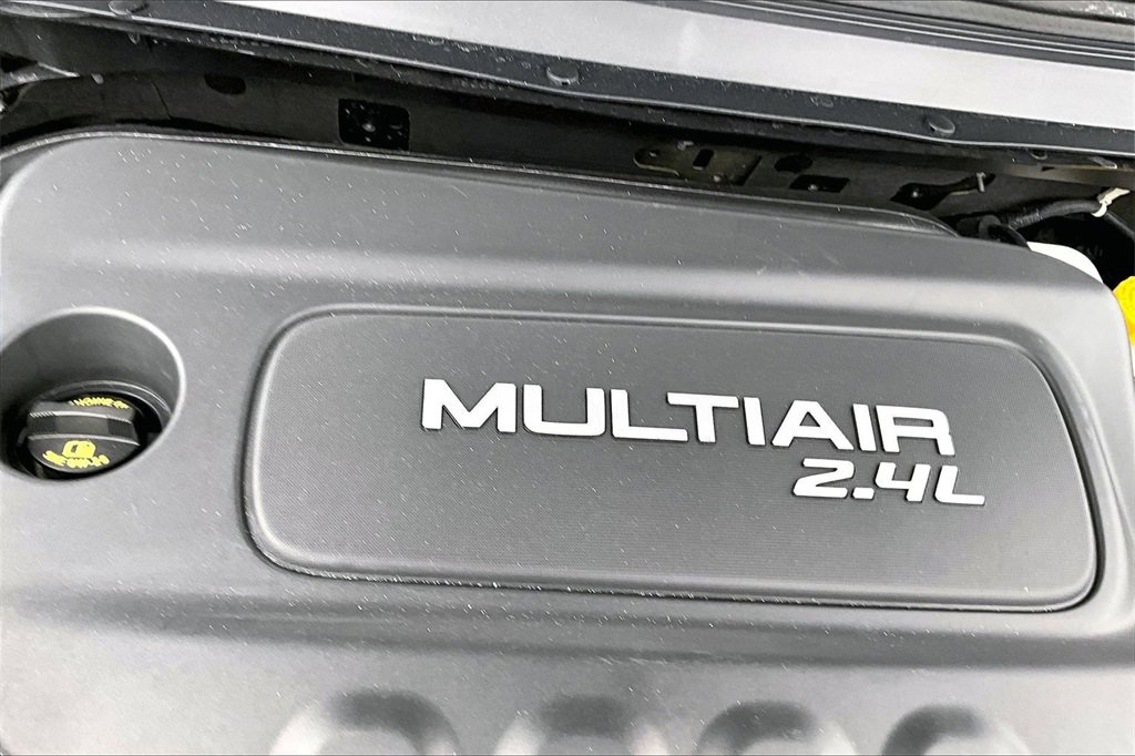 Used 2018 Jeep Cherokee Limited image 30