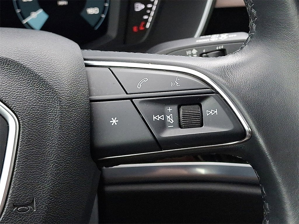 Used 2022 Audi Q3 2.0T Premium Plus w/ Premium Plus Package image 16