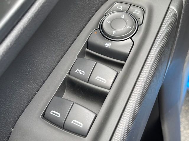 New 2025 Chevrolet Silverado 1500 Custom w/ LPO, Dark Essentials Package AWD/4WD image 16