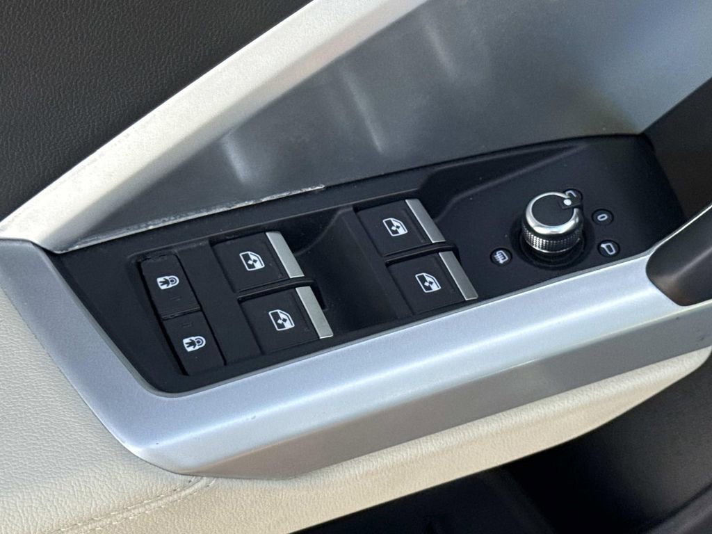 Used 2020 Audi Q3 2.0T Premium Plus AWD/4WD image 20