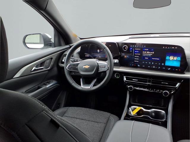 Used 2025 Chevrolet Traverse LT w/ Driver Confidence Package FWD image 10