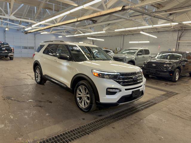 Certified 2022 Ford Explorer XLT w/ Equipment Group 202A image 20