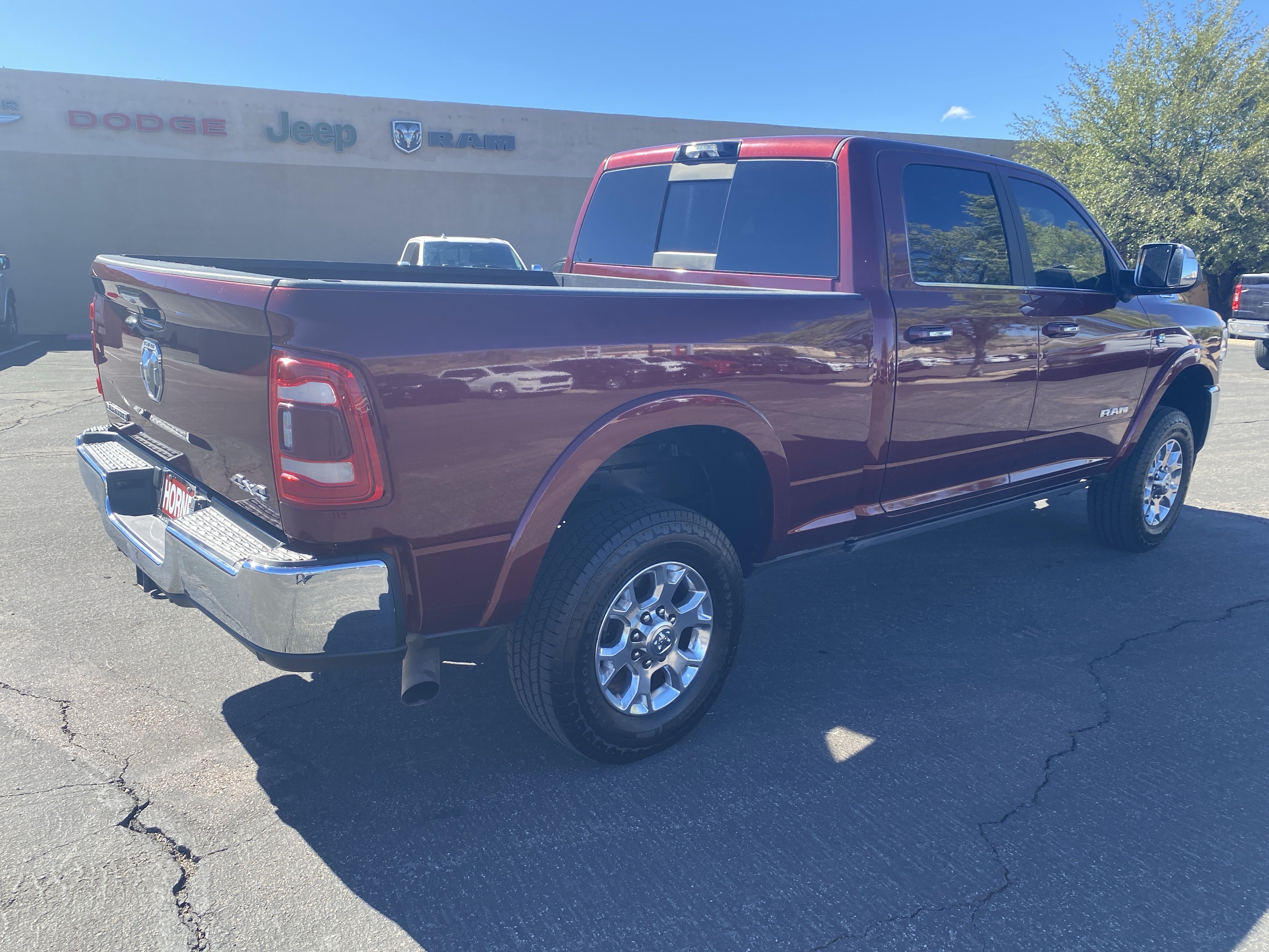 Used 2022 RAM 2500 Laramie AWD/4WD image 4