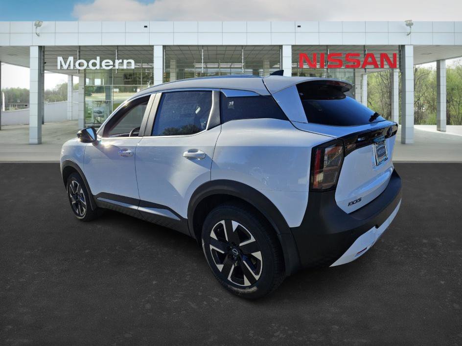 New 2026 Nissan Kicks SV image 5
