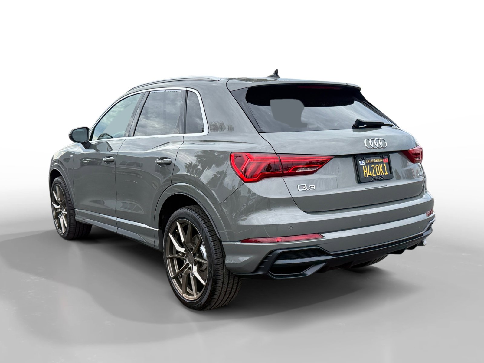 Used 2020 Audi Q3 2.0T Premium Plus w/ Premium Plus Package image 3