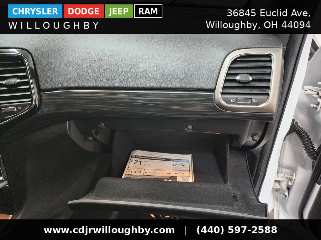 Used 2021 Jeep Grand Cherokee Laredo X AWD/4WD image 36