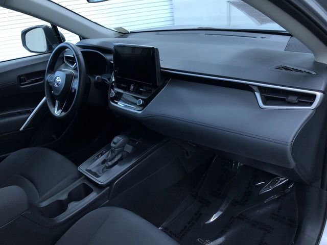 Certified 2026 Toyota Corolla Cross LE FWD image 23