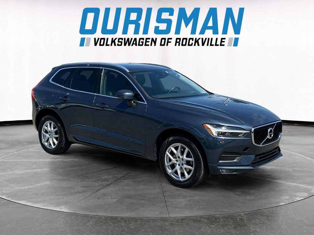 Used 2021 Volvo XC60 T5 Momentum image 1