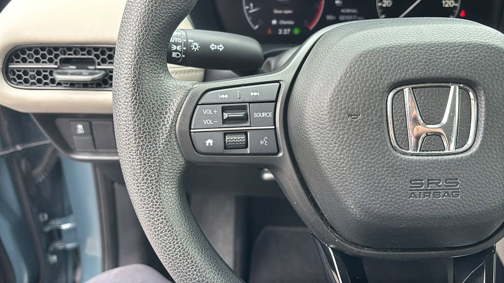 Certified 2025 Honda HR-V LX image 17