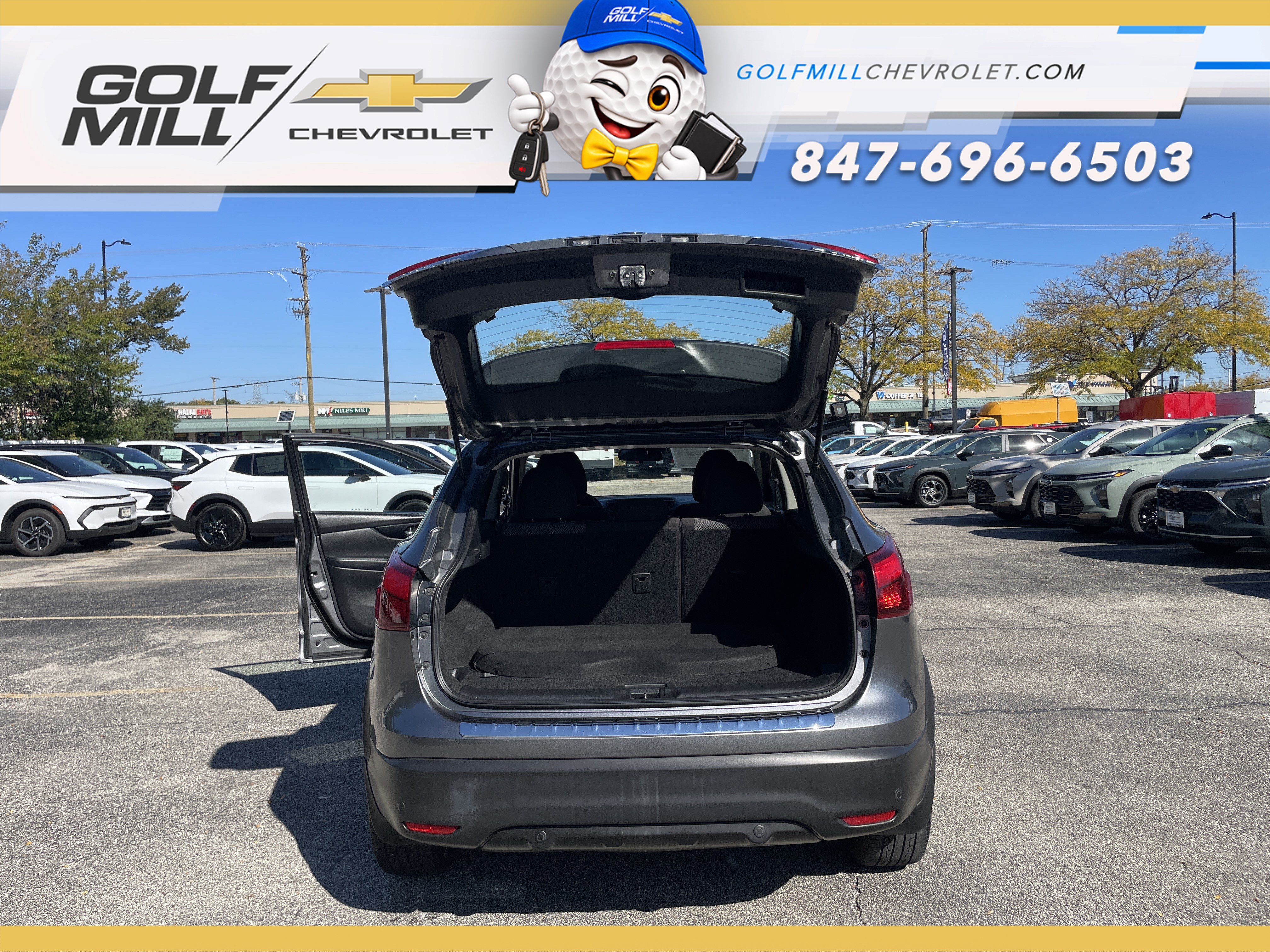 Used 2019 Nissan Rogue Sport SV w/ Technology Package AWD/4WD image 10