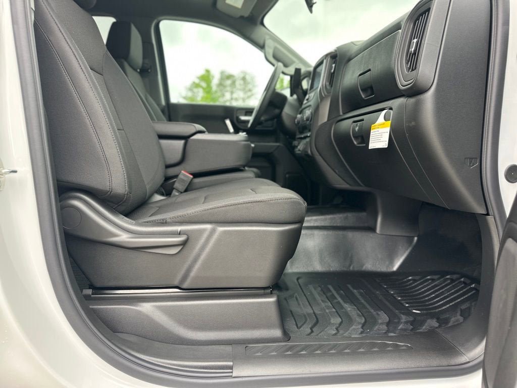 New 2026 Chevrolet Silverado 1500 W/T w/ WT Value Package AWD/4WD image 24