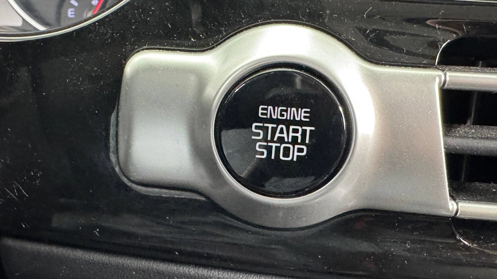 Used 2021 Kia Seltos SX AWD/4WD image 23