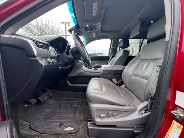 Used 2015 Chevrolet Suburban LT w/ Luxury Package image 16