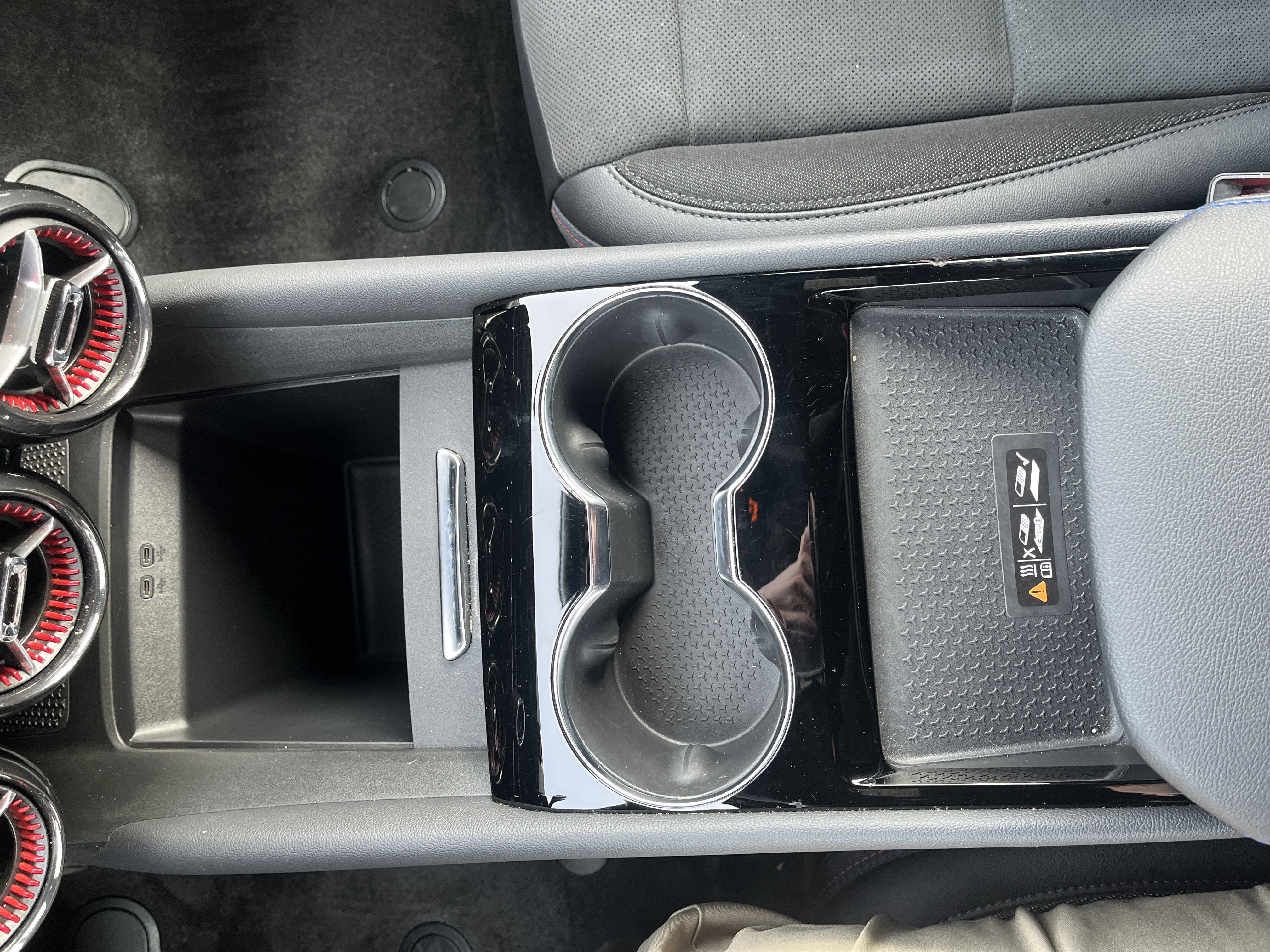 Used 2025 Chevrolet Blazer EV RS image 32