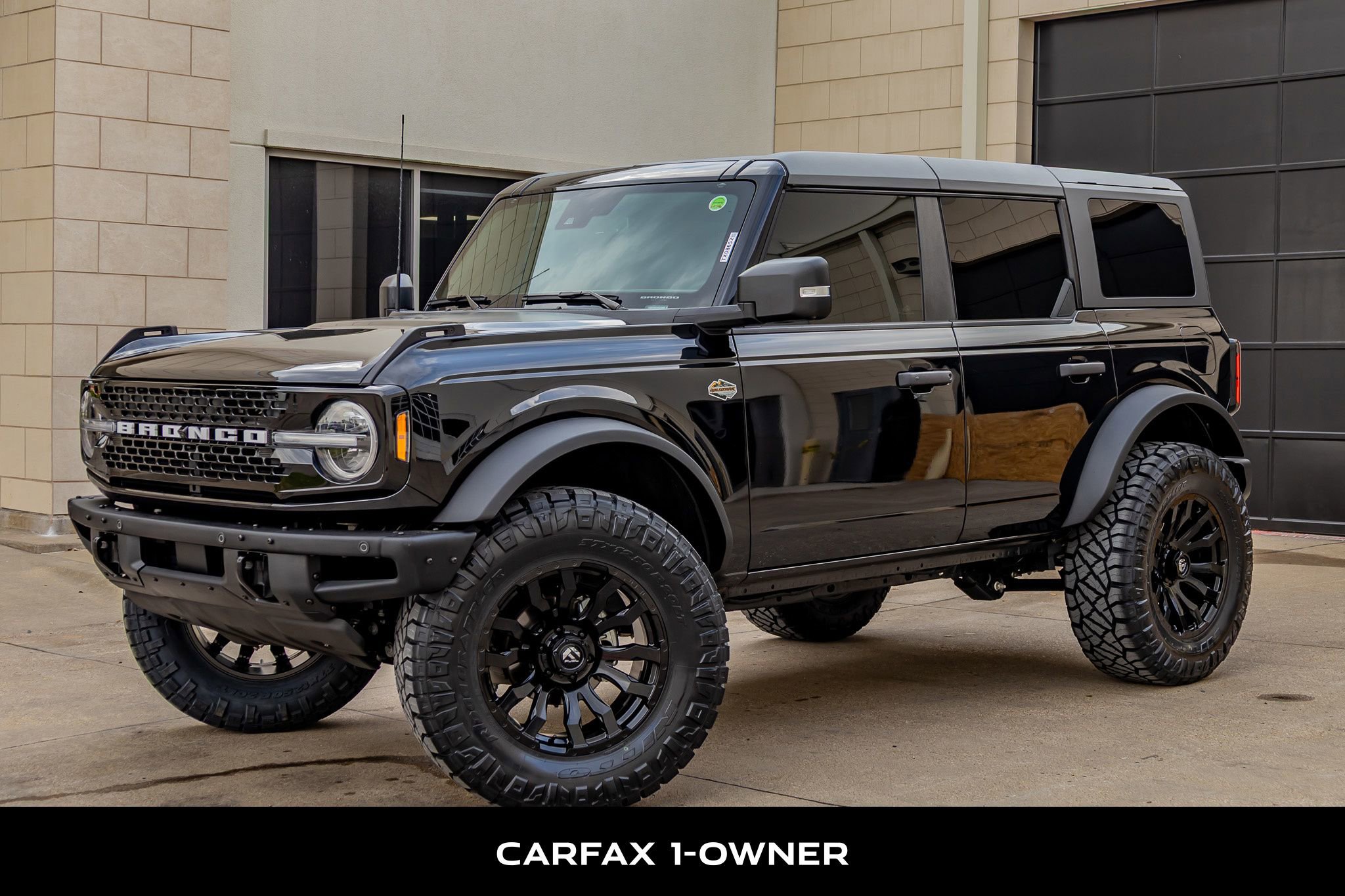 Used 2024 Ford Bronco Wildtrak image 5