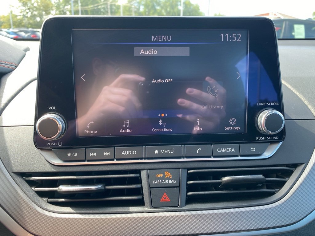 Used 2024 Nissan Altima 2.5 SR image 16