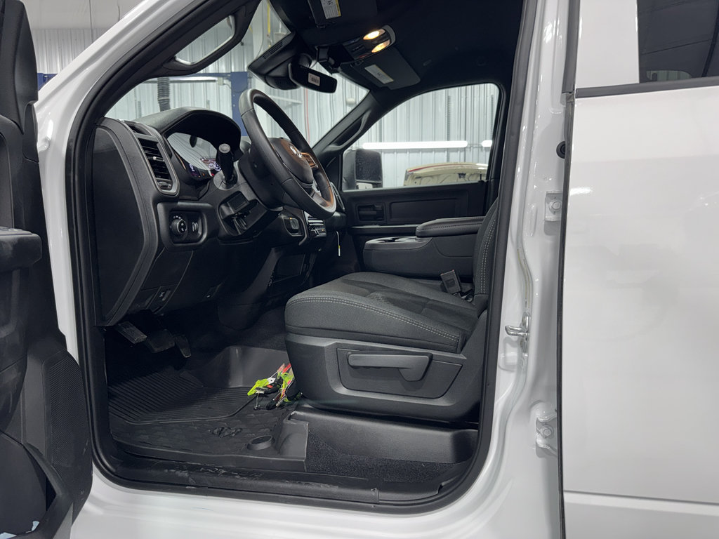 New 2025 RAM 2500 Tradesman AWD/4WD image 23