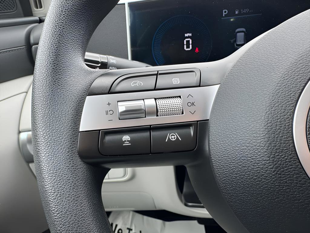 Certified 2025 Hyundai Tucson SE image 23