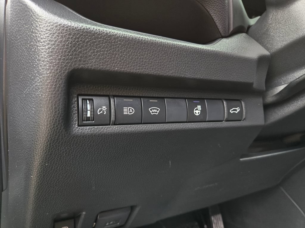 Used 2024 Toyota RAV4 XLE Premium w/ Weather Package AWD/4WD image 18
