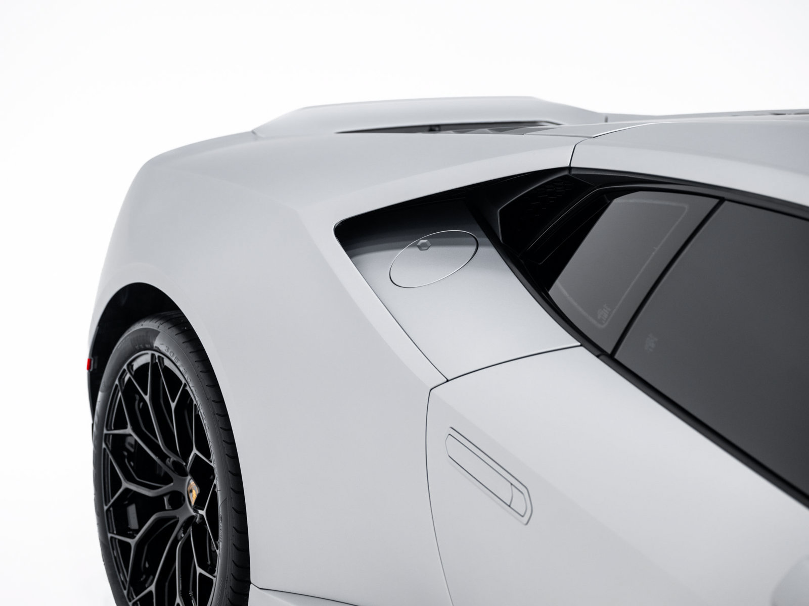 Used 2020 Lamborghini Huracan EVO AWD/4WD image 23