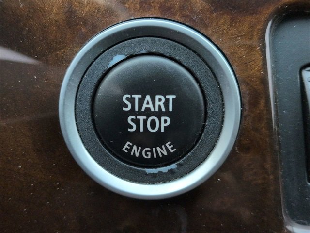 Used 2010 BMW 328i xDrive Sedan image 21