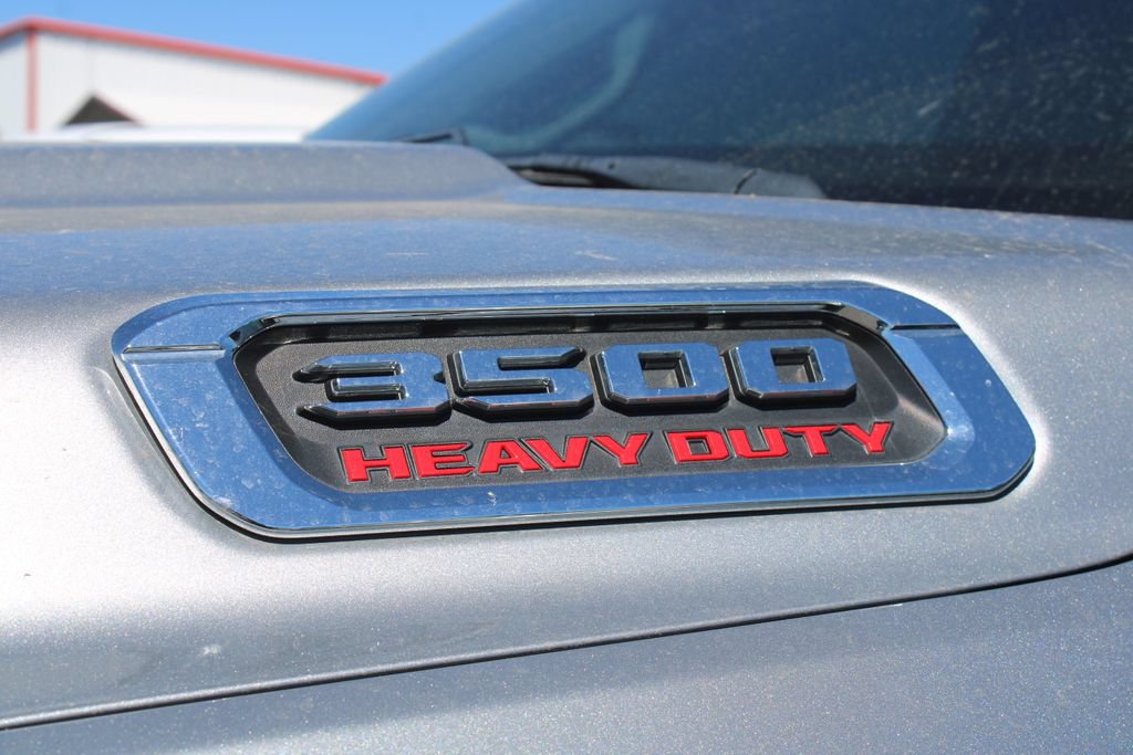 Used 2022 RAM 3500 Tradesman AWD/4WD image 7